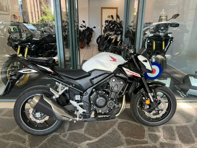 Honda CB 500 Hornet (2024 - 25)
