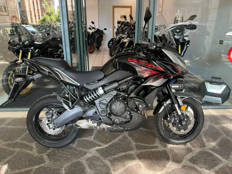 Kawasaki Versys 650 (2021 - 24)