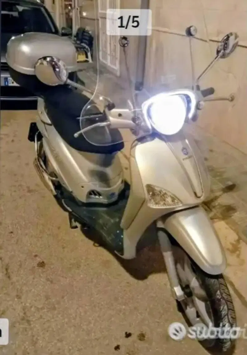 Piaggio Liberty 200 4T  (4)