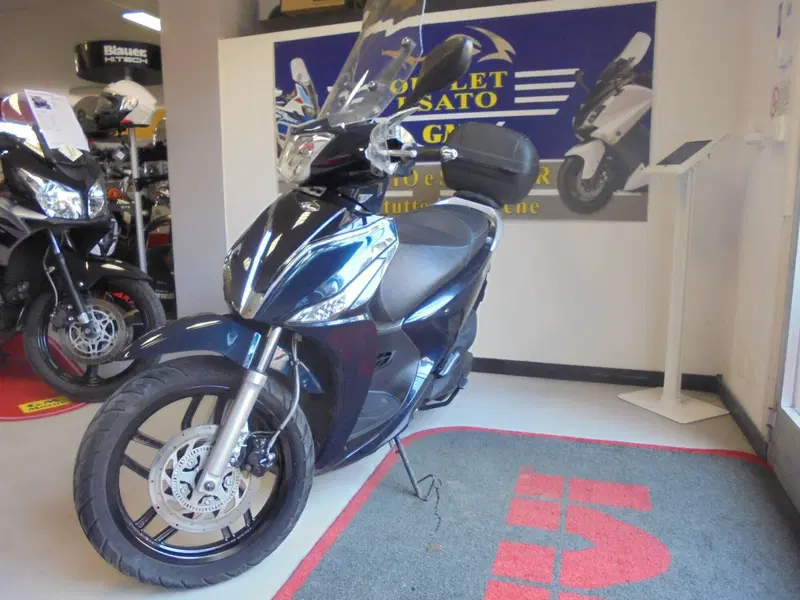 Kymco People 200i S (2021 - 26) (4)