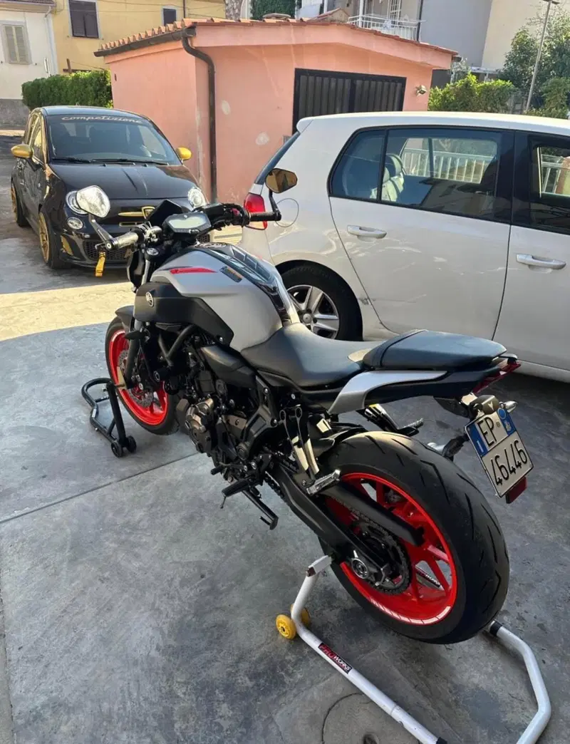 Yamaha MT-07 (2018 - 20) (6)
