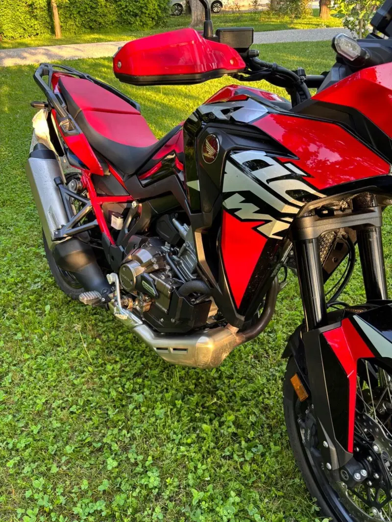 Honda Africa Twin CRF 1100L DCT (2022 - 23) (4)