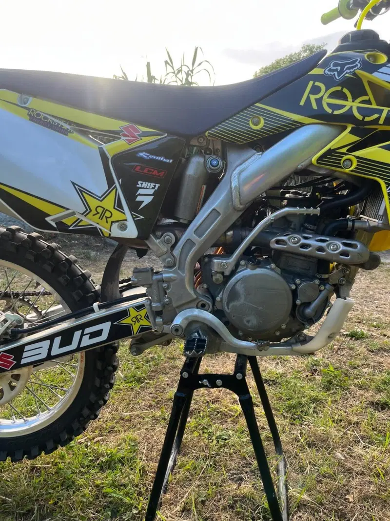 Suzuki RM-Z 250 (2008 - 11) (5)
