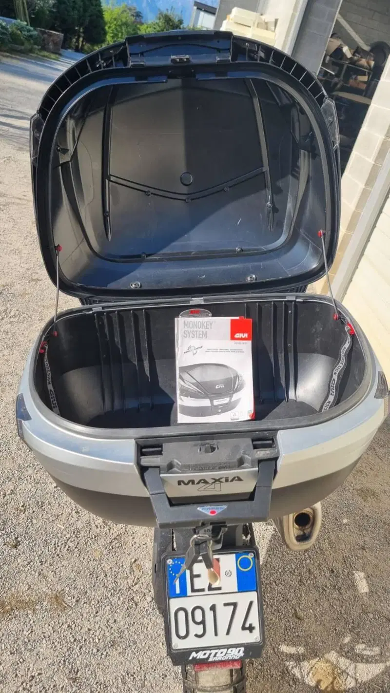 Husqvarna Norden 901 (2022 - 26) (3)