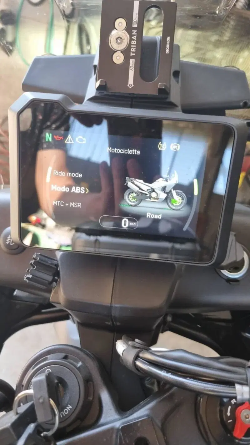 Husqvarna Norden 901 (2022 - 26) (5)