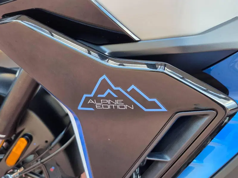 Triumph Tiger 900 Alpine Special Edition (2026) (9)