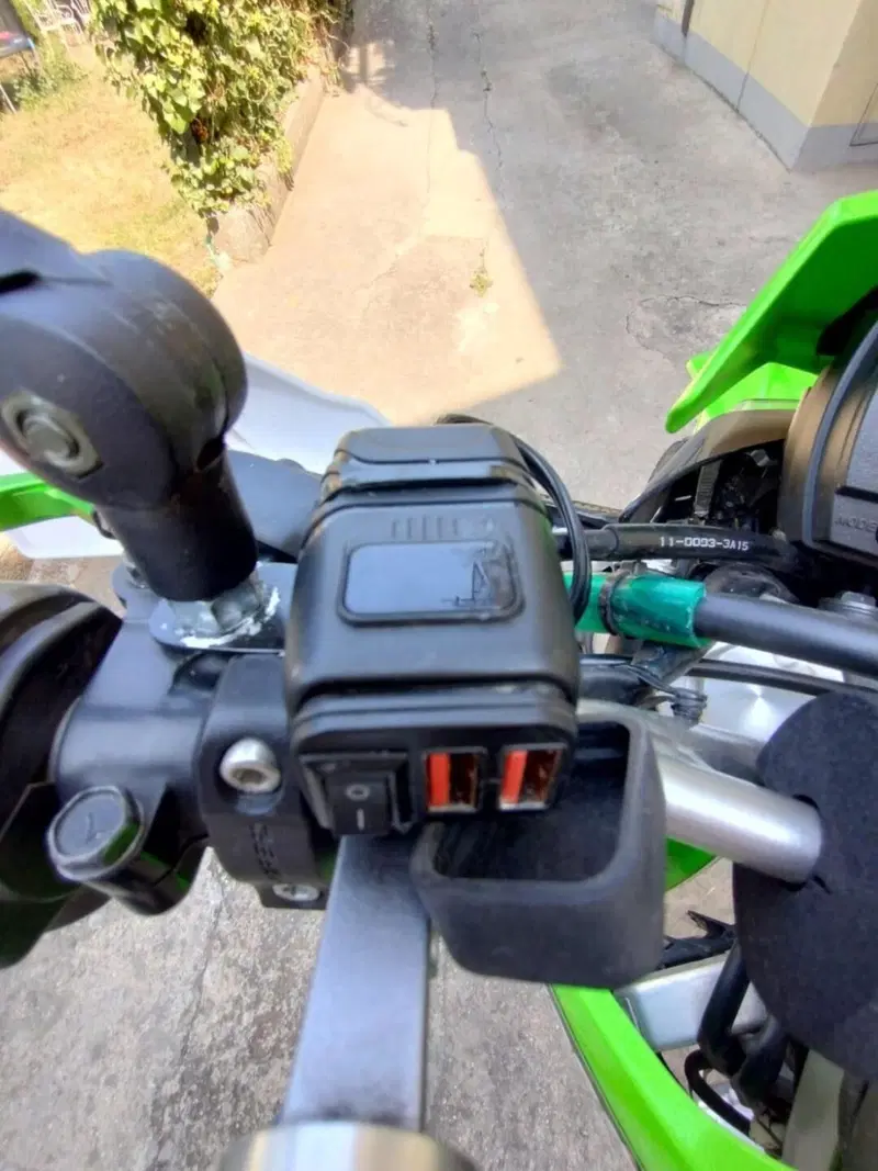Kawasaki KLX 250 (2009 - 16) (6)