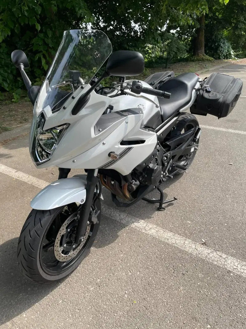 Yamaha XJ6 Diversion (2009 - 15) (4)