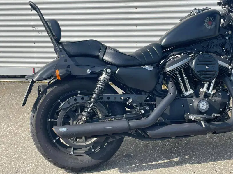 Harley-Davidson 883 Iron (2017 - 20) - XL 883N (6)
