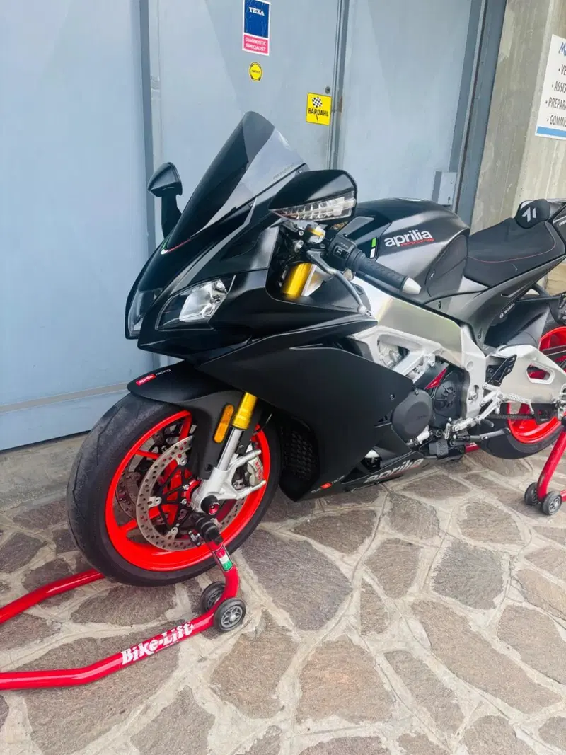 Aprilia RSV4 RR (2019 - 20) (8)