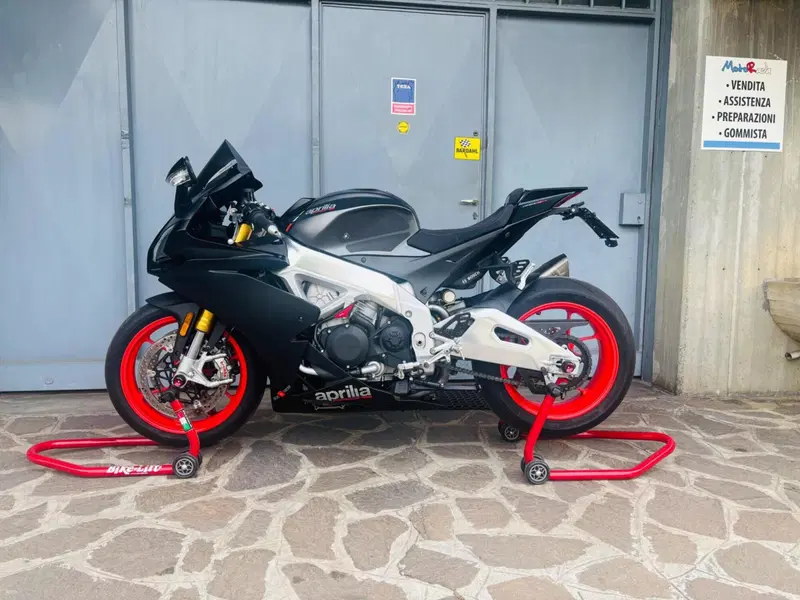 Aprilia RSV4 RR (2019 - 20) (9)
