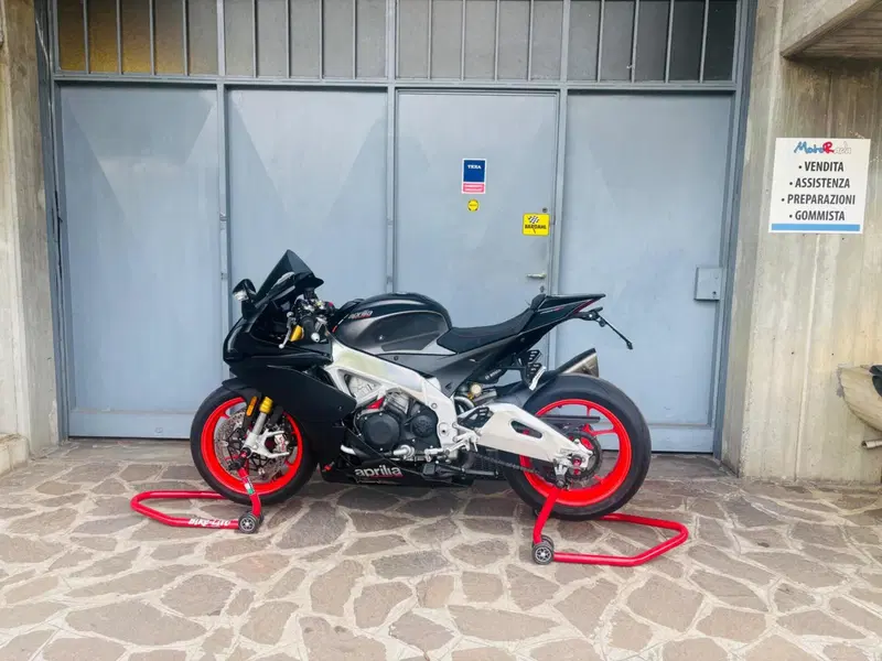Aprilia RSV4 RR (2019 - 20) (11)