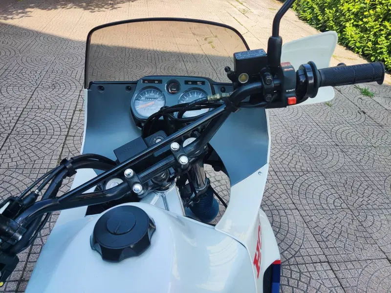 Honda Transalp XL 600V (1987 - 90) (9)