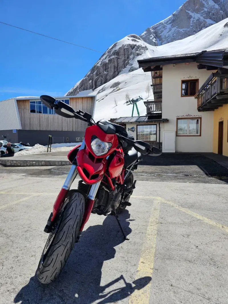 Ducati Hypermotard 796 (2012) (7)