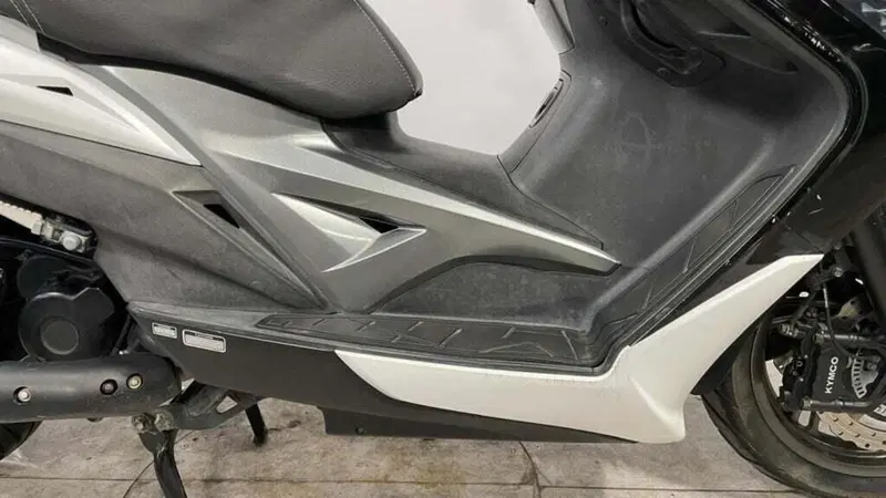 Kymco Xciting 400i (2012 - 17) (4)
