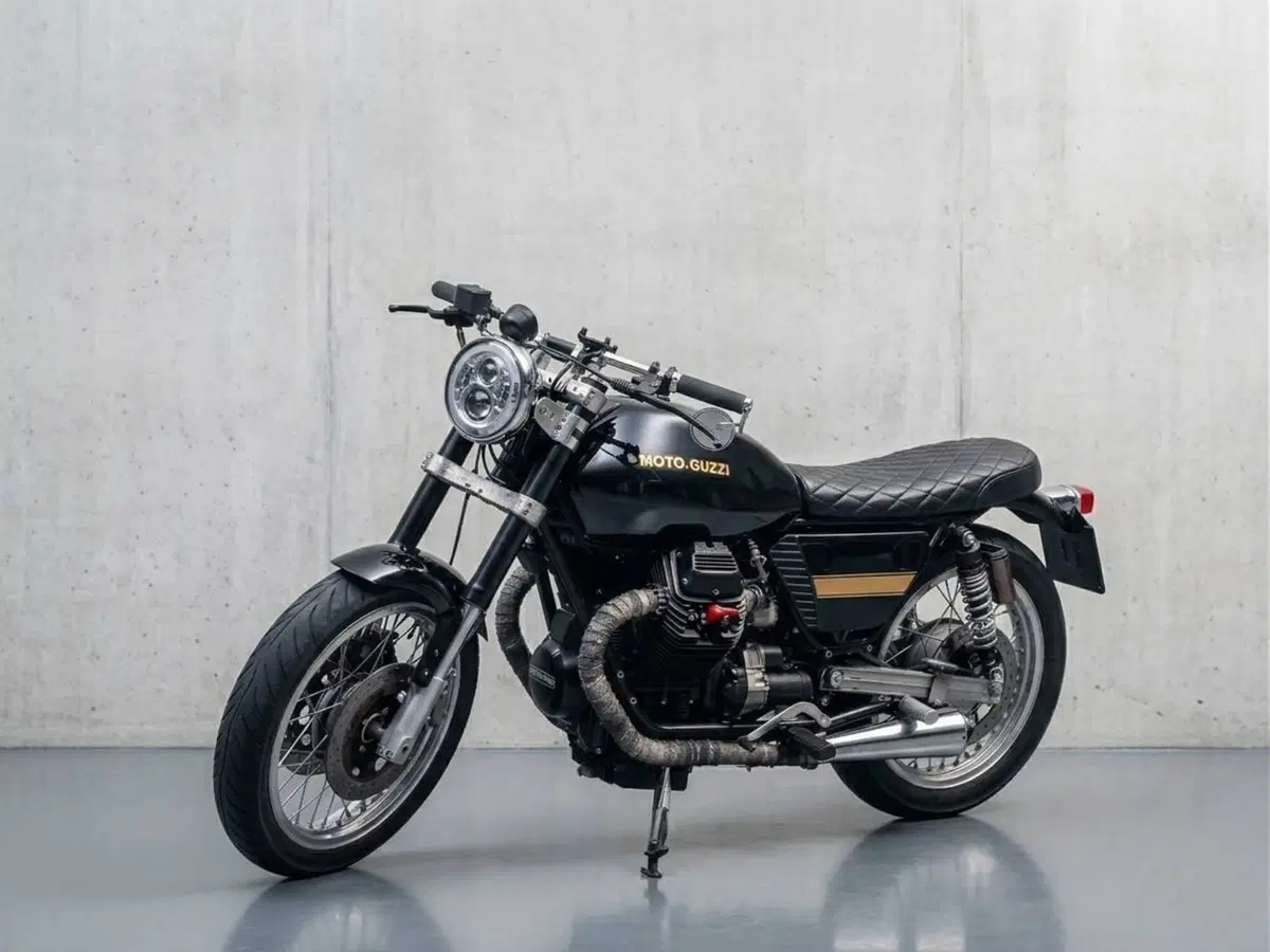 Moto Guzzi V 35 (1977 - 80)
