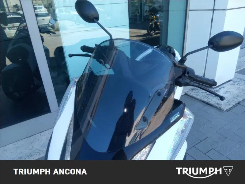 Yamaha Tricity 125 (2021 - 21) (3)