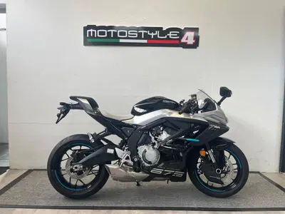 CFMOTO 675SR-R (2025 - 26) nuova