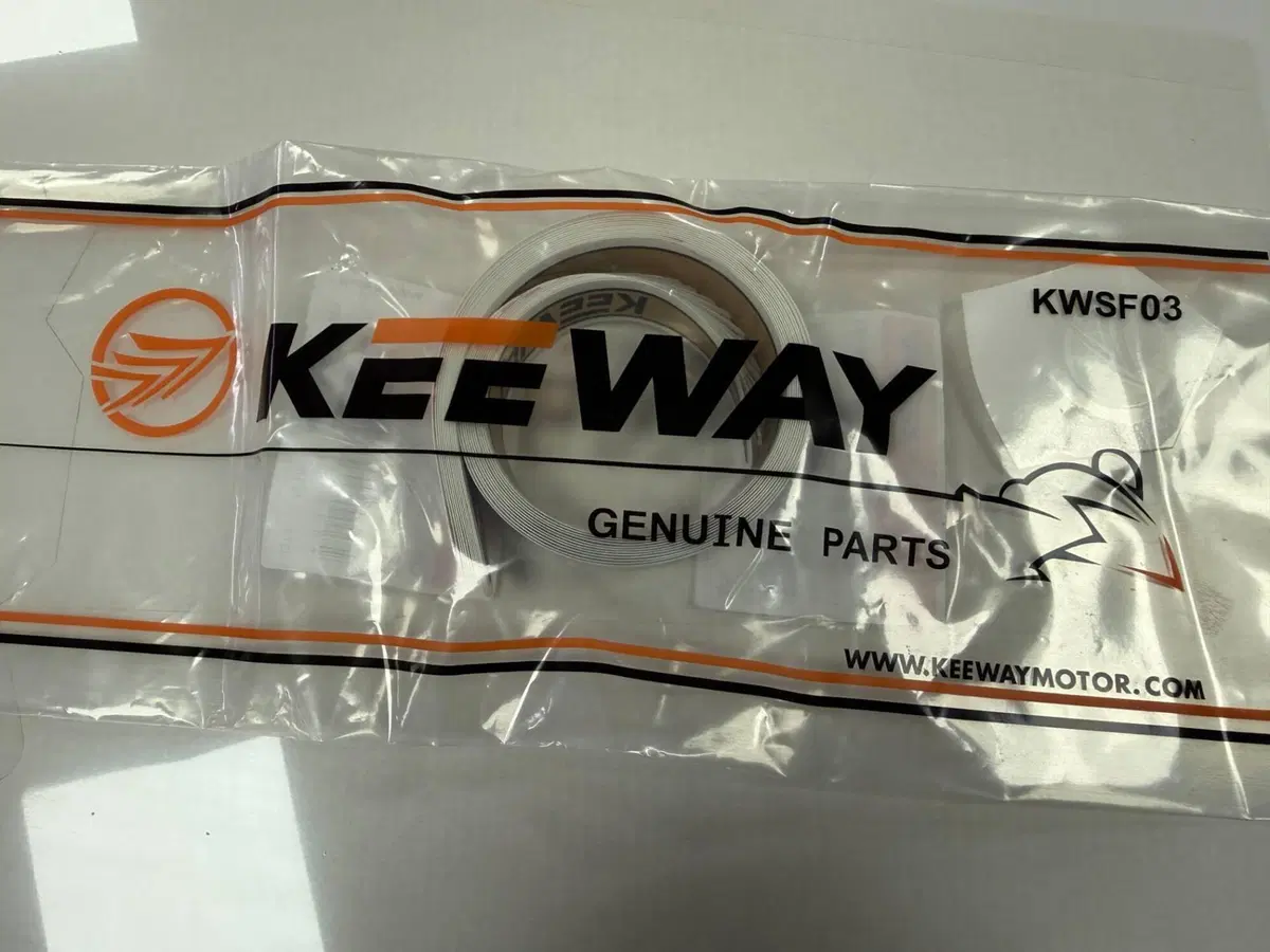 Kit carene nuovo RKF125 2024 Nere Benelli (5)