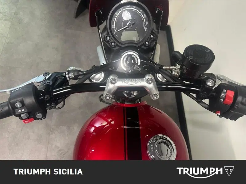 Triumph Speed Twin 900 Chrome Edition (2023) (18)