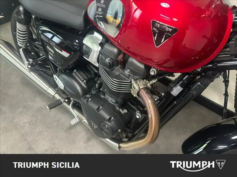 Triumph Speed Twin 900 Chrome Edition (2023) (8)