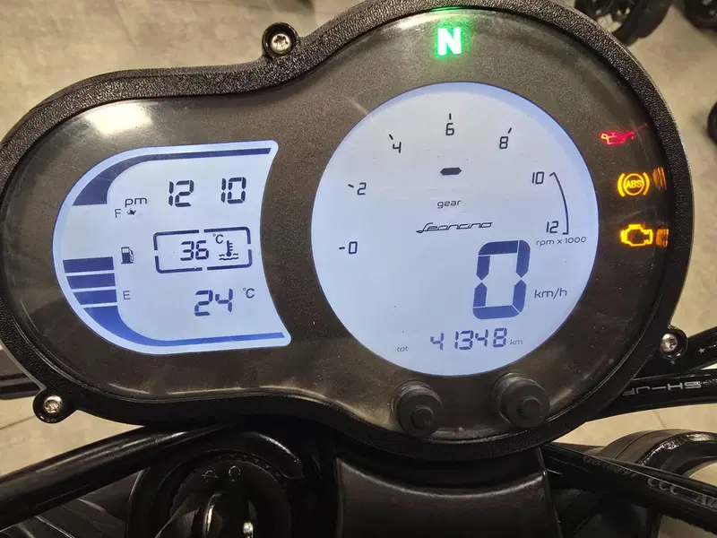 Benelli Leoncino 500 ABS (2017 - 20) (5)