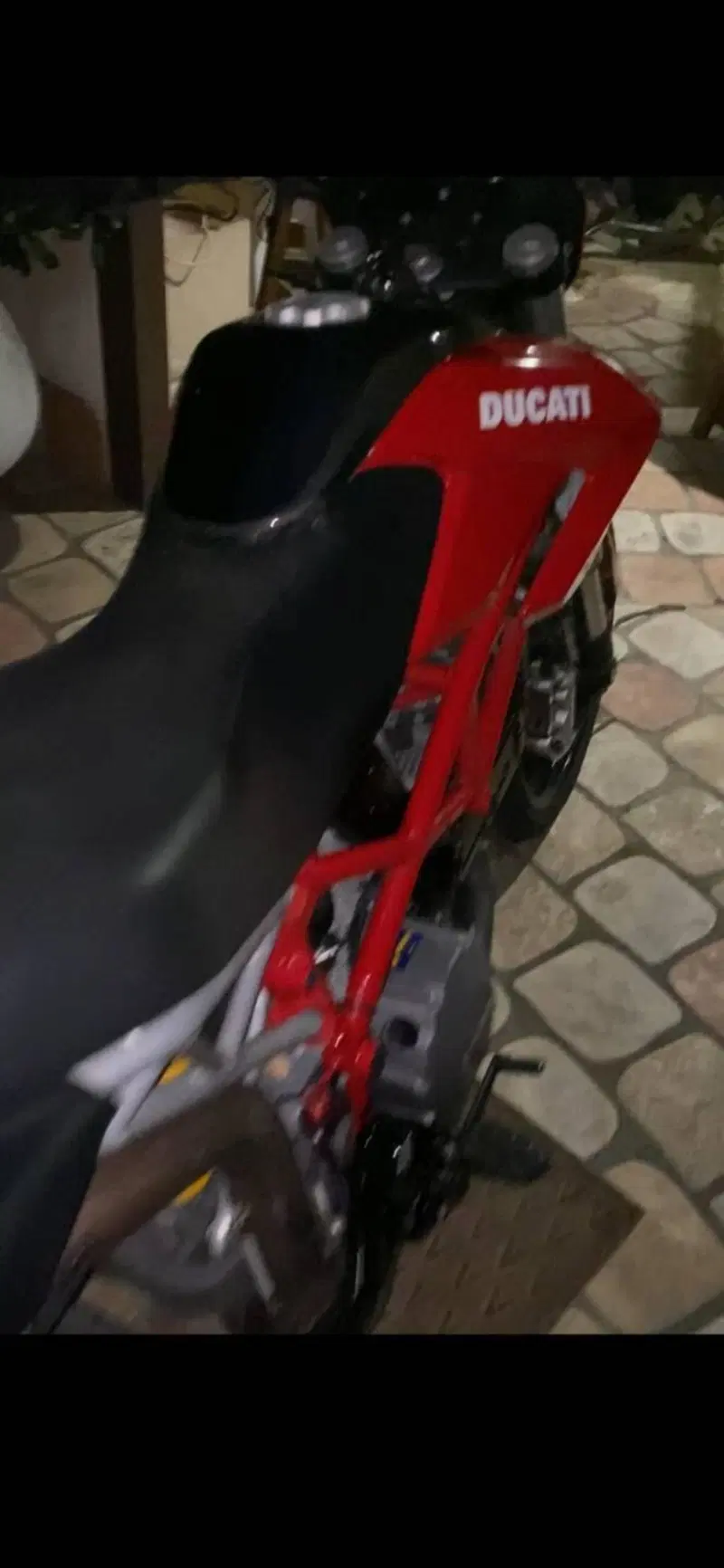 Ducati Hypermotard 796 (2012) (2)