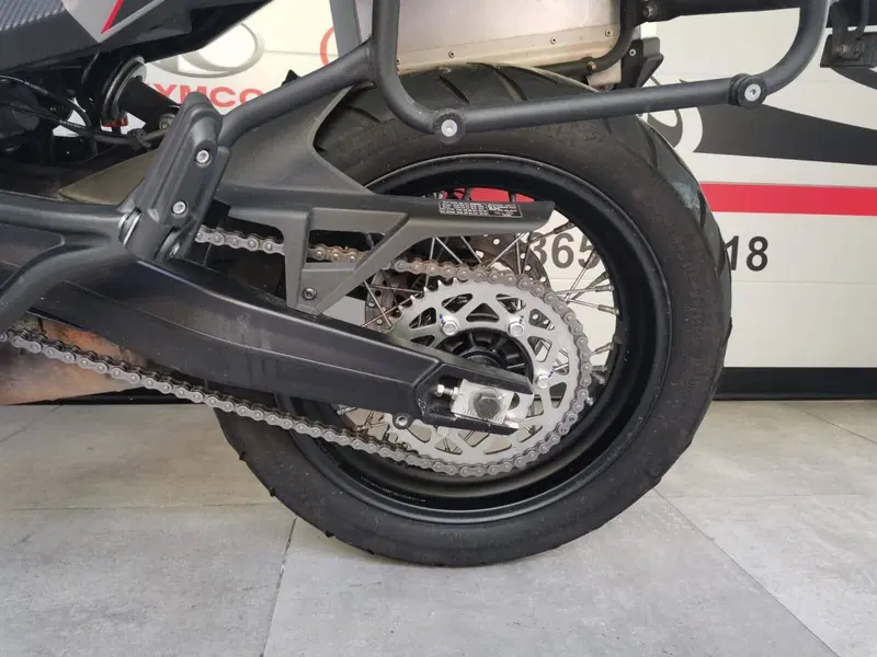 Moto Morini X-Cape 650 (2021 - 26) (4)