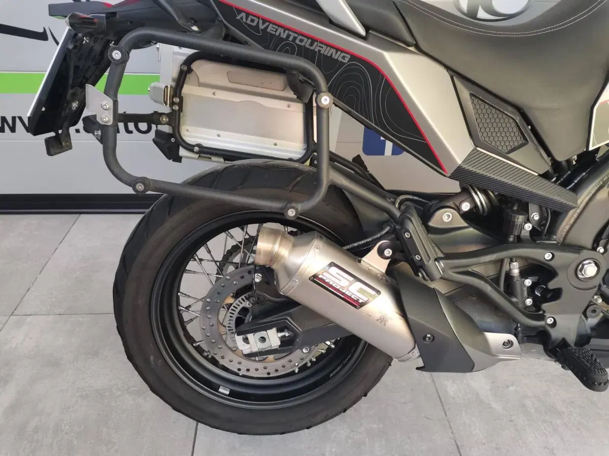 Moto Morini X-Cape 650 (2021 - 26) (11)
