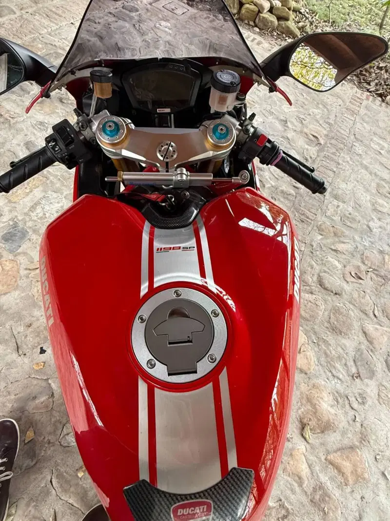 Ducati 1198 SP (2011 - 12) (3)