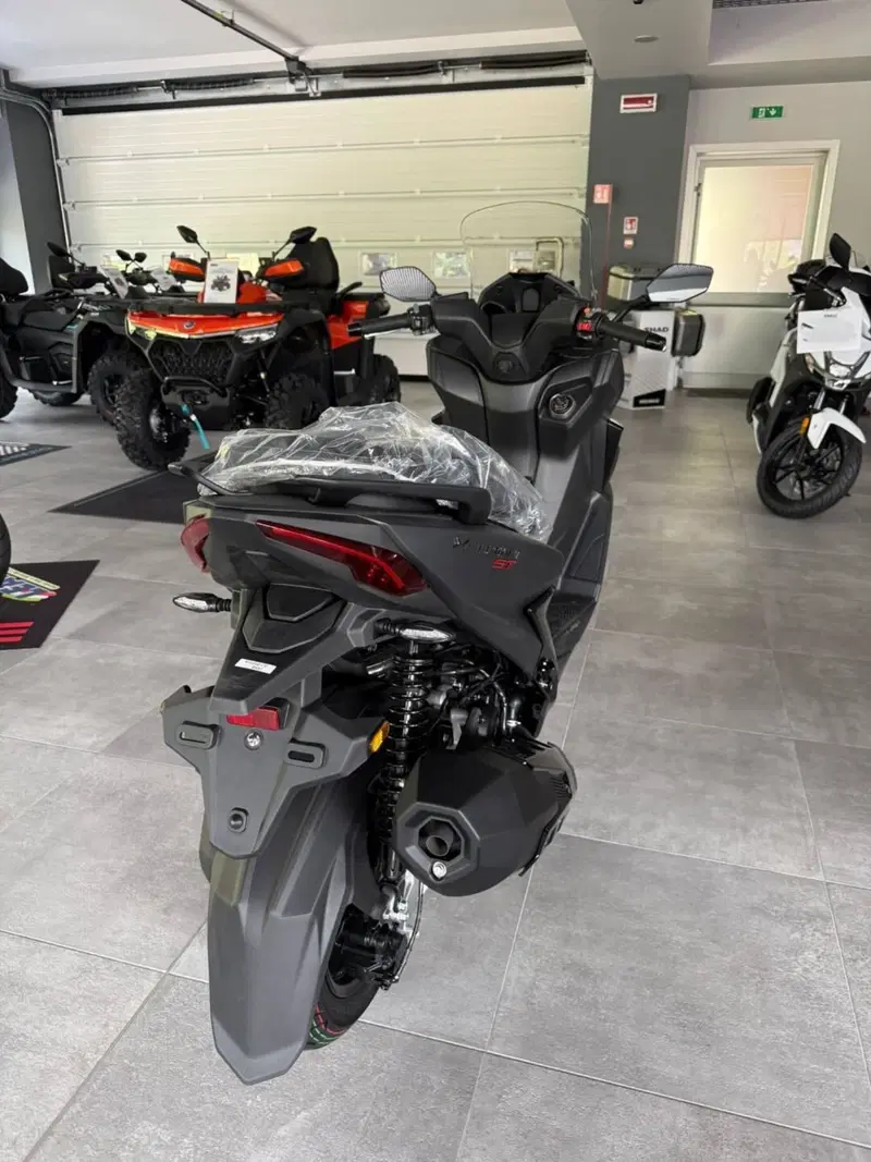 Kymco X-Town 250ST (2026) (3)