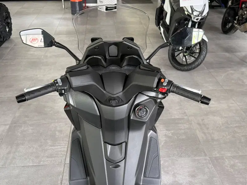 Kymco X-Town 250ST (2026) (7)