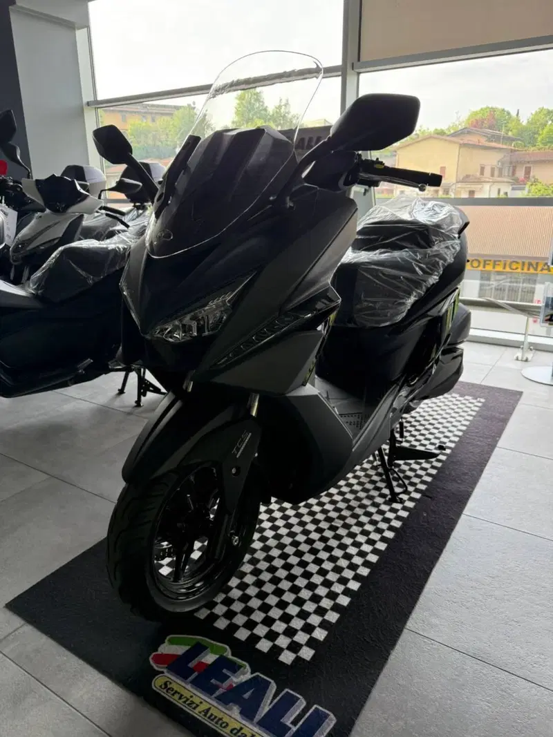 Kymco X-Town 250ST (2026) (10)