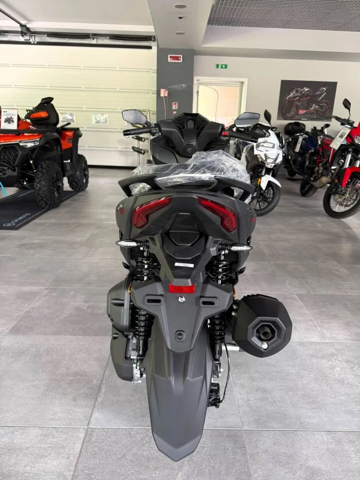 Kymco X-Town 250ST (2026) (12)