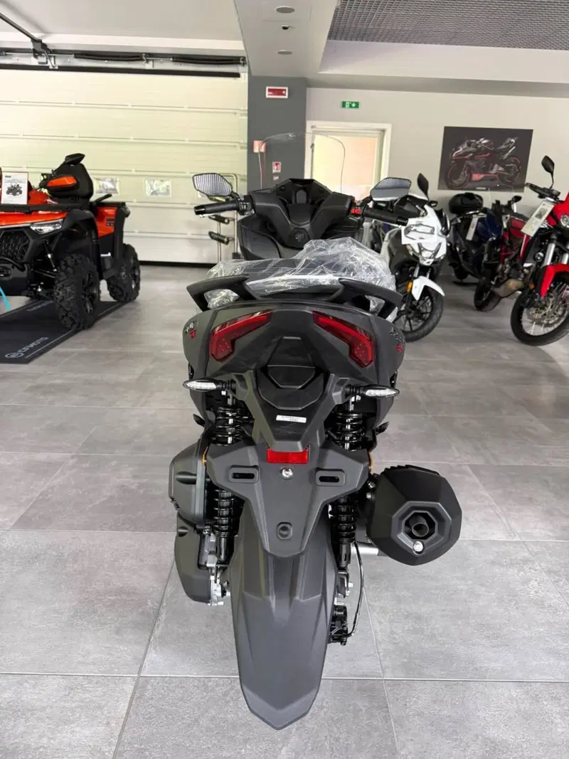 Kymco X-Town 250ST (2026) (12)