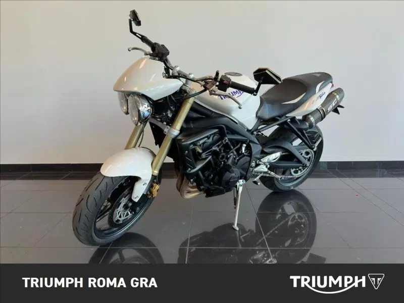Triumph Street Triple (2007 - 12) (2)