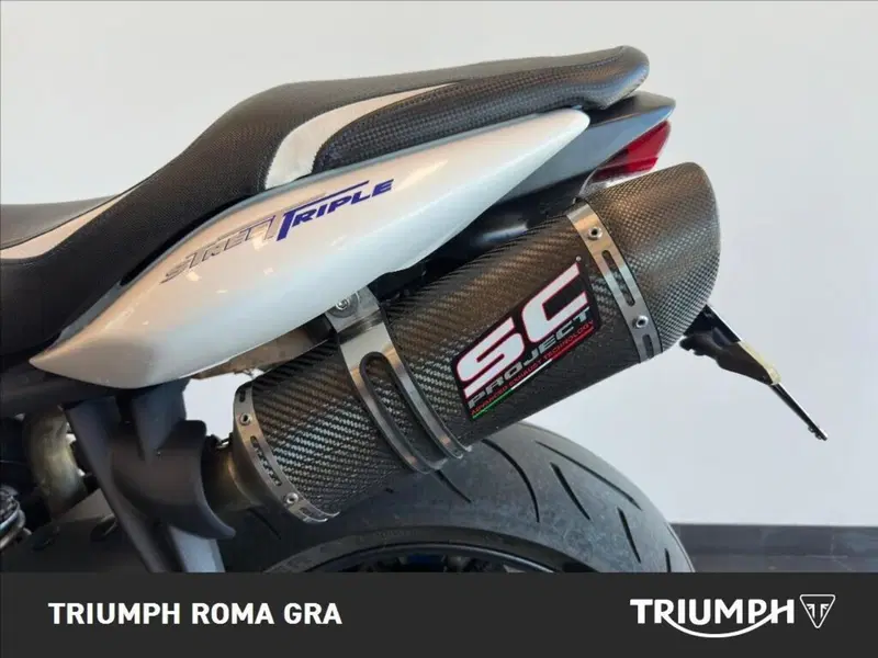 Triumph Street Triple (2007 - 12) (15)