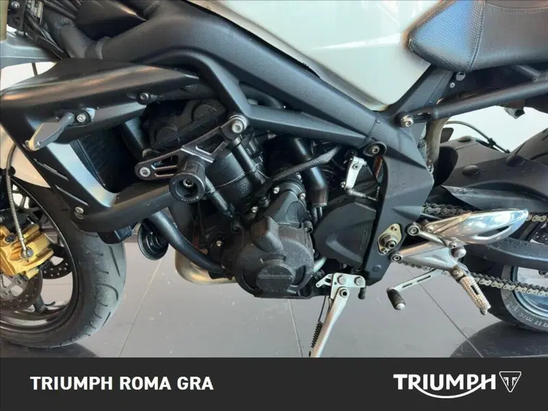 Triumph Street Triple (2007 - 12) (12)
