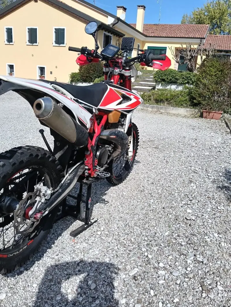 Betamotor RR 300 2T Enduro Racing (2019) (6)