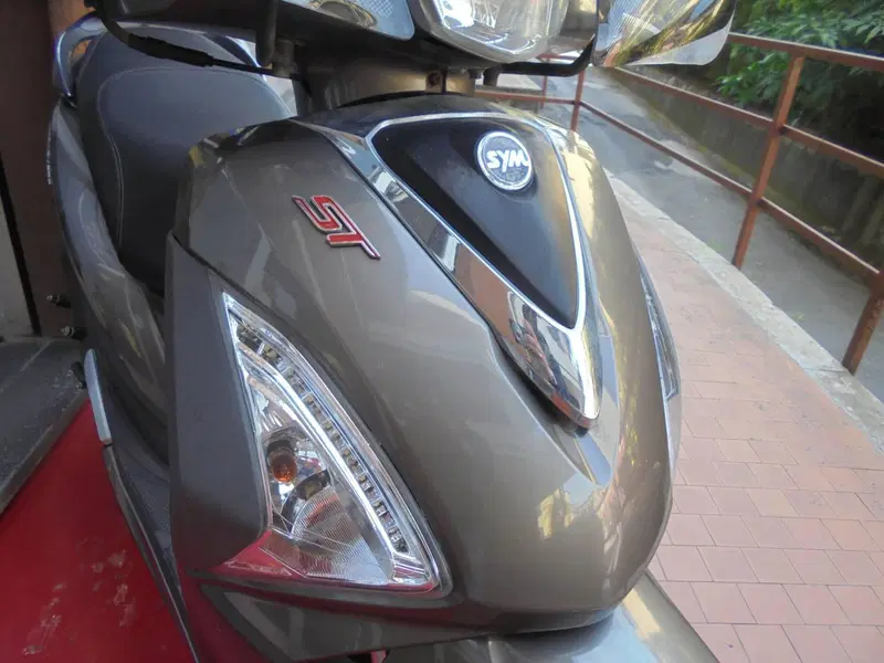 Sym Symphony 200 ST ABS (2017 - 20) (4)
