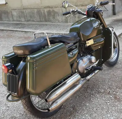 Moto Guzzi Nuovo Falcone d'epoca