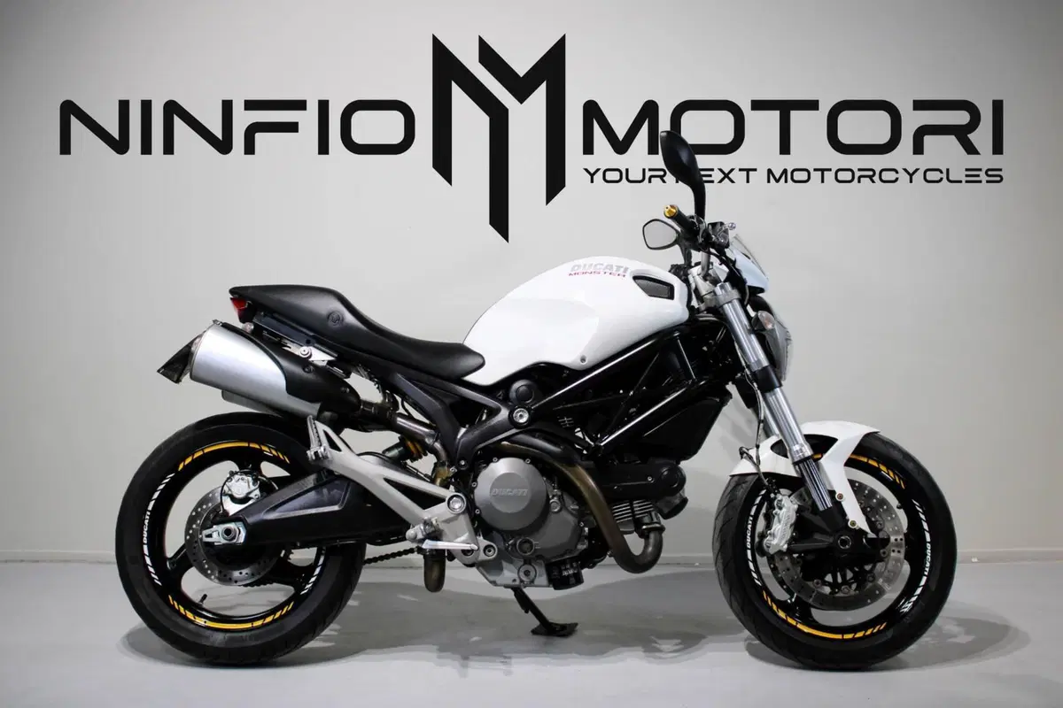 Ducati Monster 696 ABS (2009 - 14)