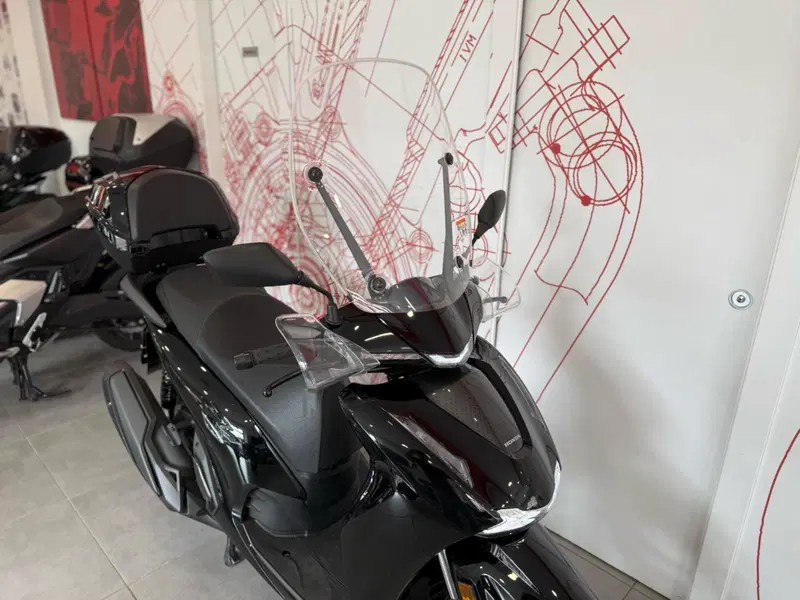 Honda SH 350i GT (2025 - 26) (10)