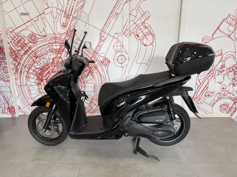 Honda SH 350i GT (2025 - 26) (4)