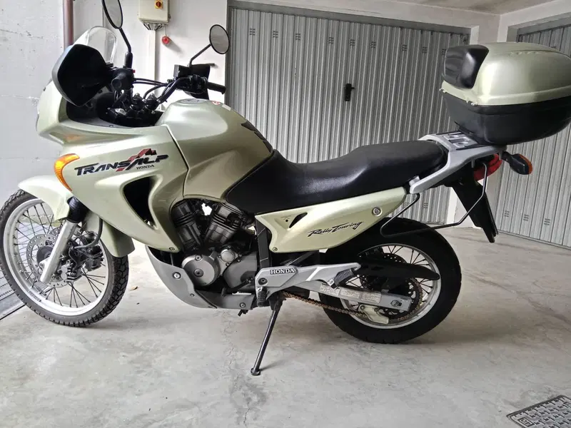 Honda Transalp XL 650V (2000 - 04)