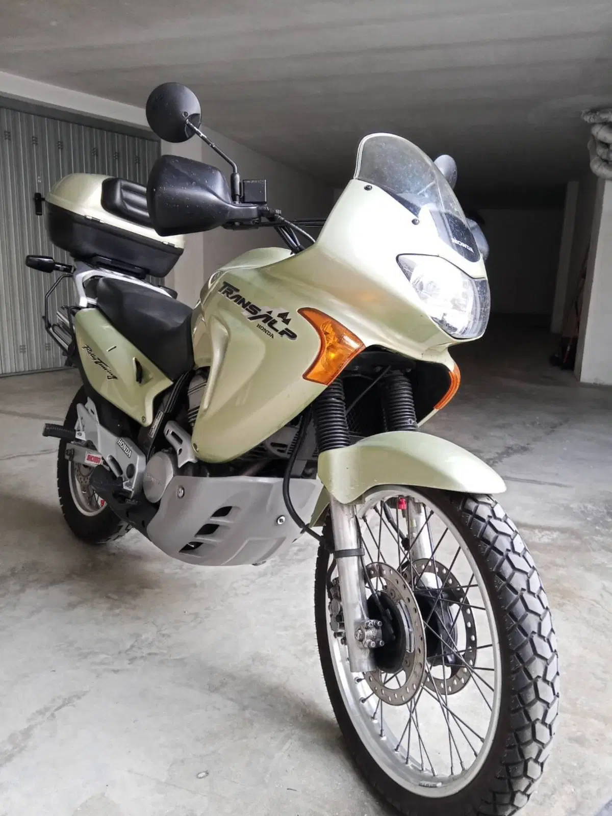 Honda Transalp XL 650V (2000 - 04) (3)