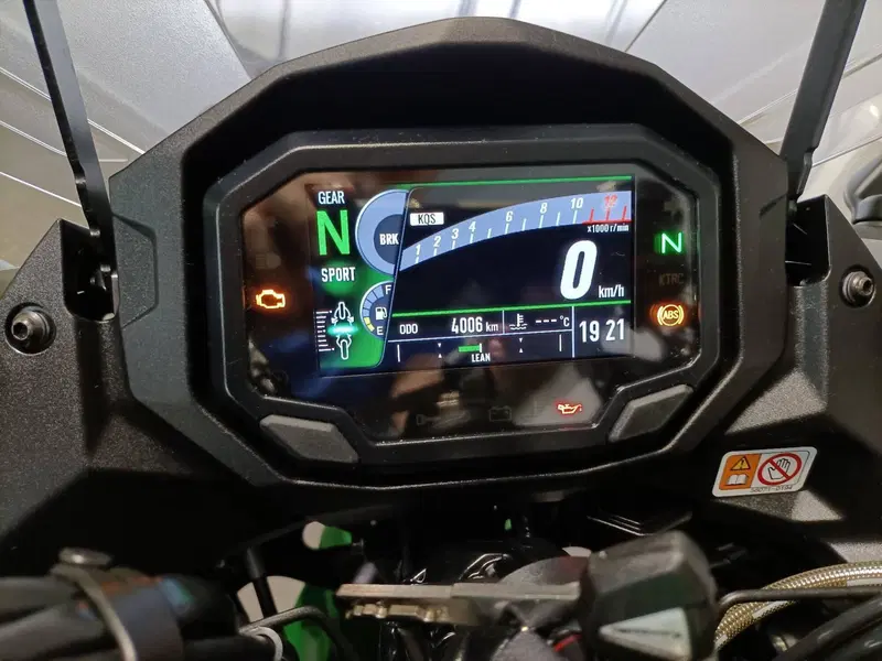 Kawasaki Ninja 1100 SX SE Tourer (2025 - 26) (5)