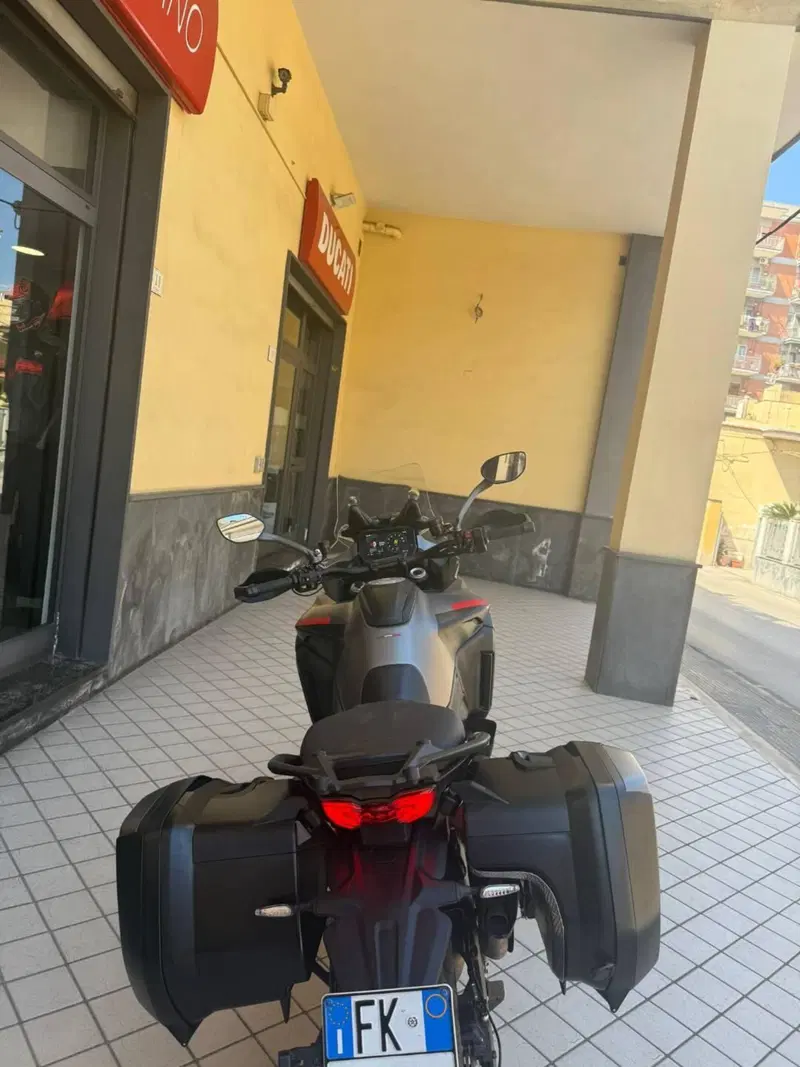 Ducati Multistrada V4 S Grand Tour (2024) (5)