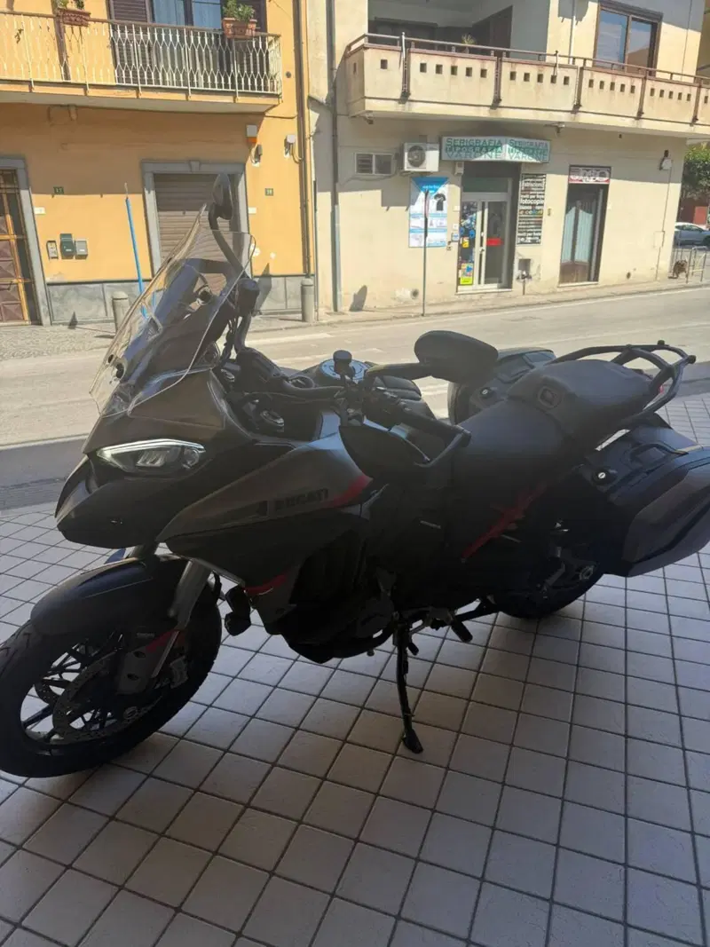 Ducati Multistrada V4 S Grand Tour (2024) (3)