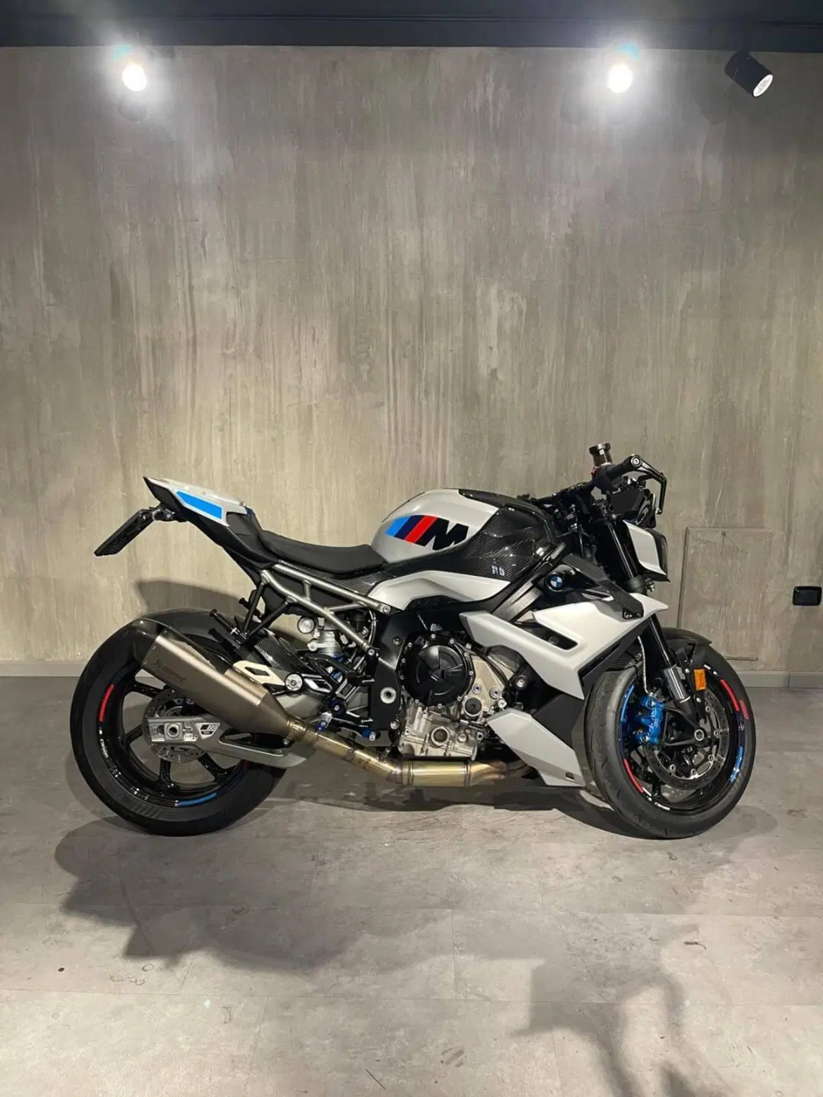 Bmw M 1000 R (2025 - 26) (5)
